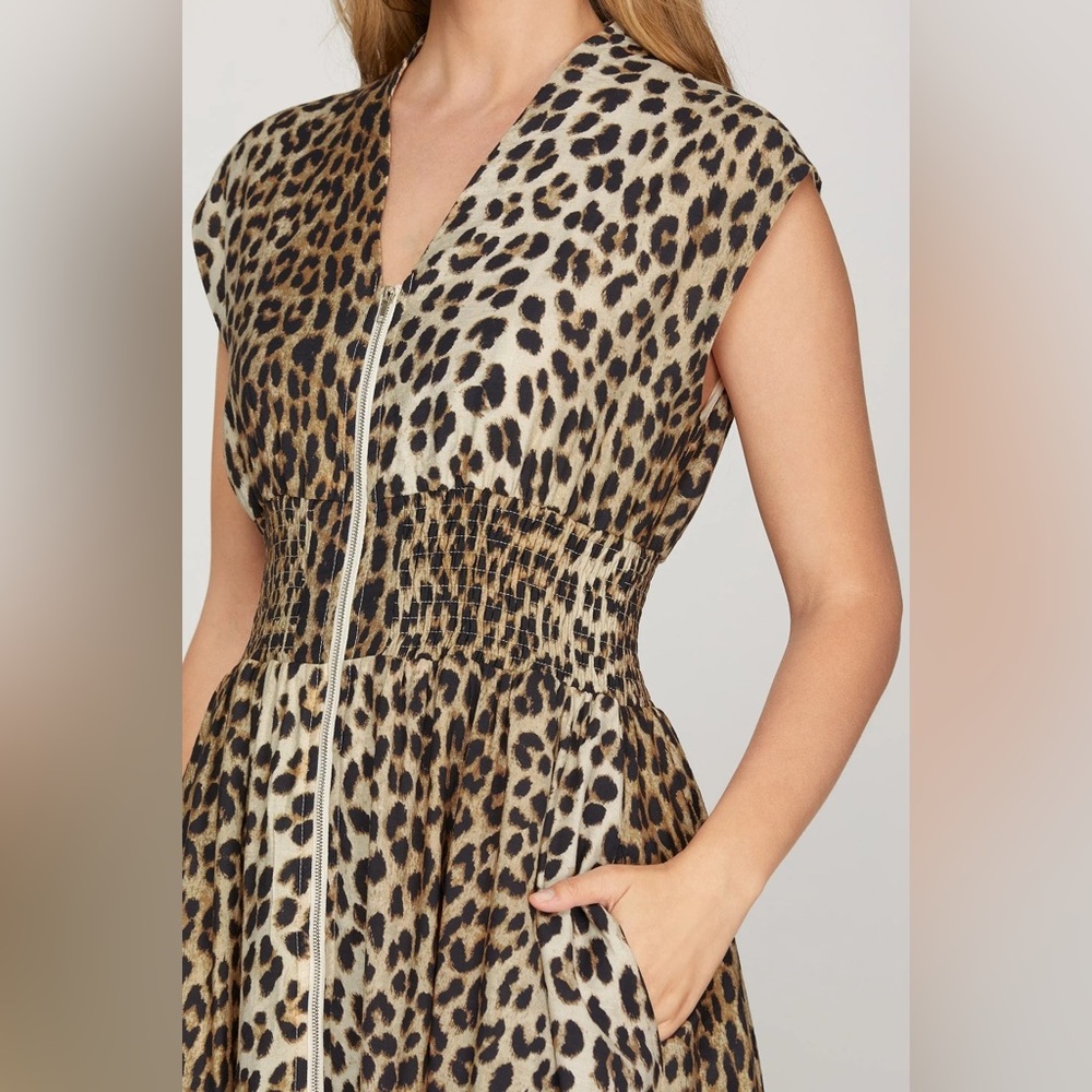 Style USA Animal Printed Midi Dress - Picture 3 of 5